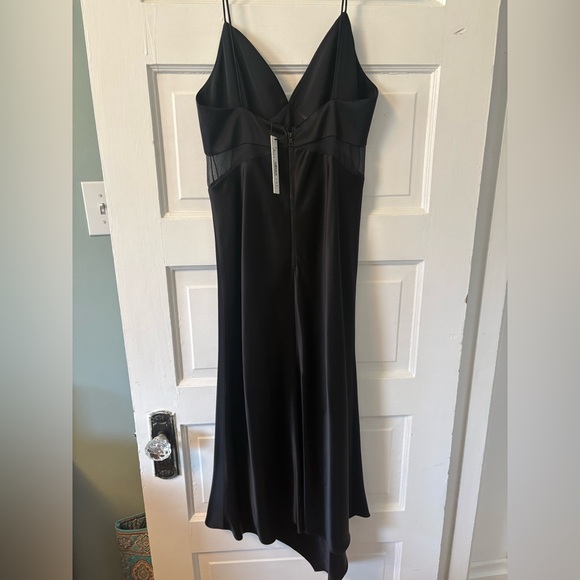 NWT Alice + Olivia Moriah sheer cutout midi dress in black | Size 6 - Picture 3 of 8